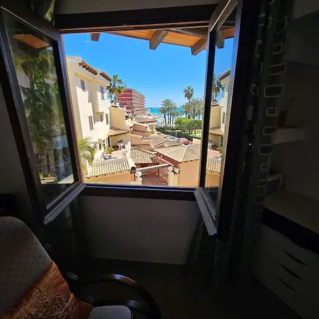 Zozo Playa Locos Торевьиа