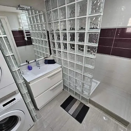 Zozo Playa Locos * Торевьиа